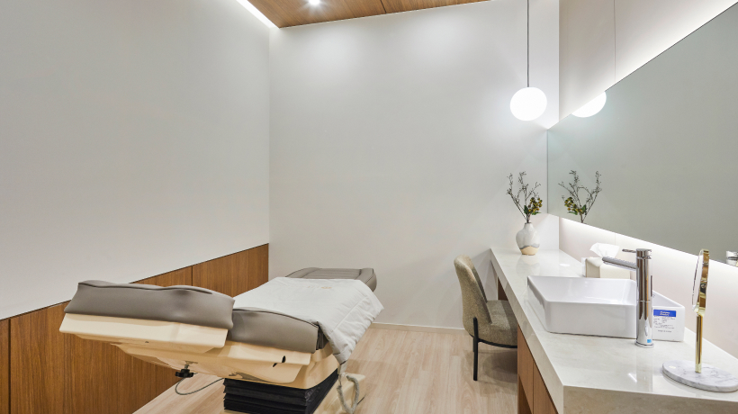 16F พรีเมียมเลานจ์ ห้องส่วนตัว 2